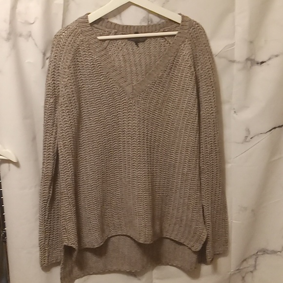BCBG chunky knit sweater M - Picture 2 of 7